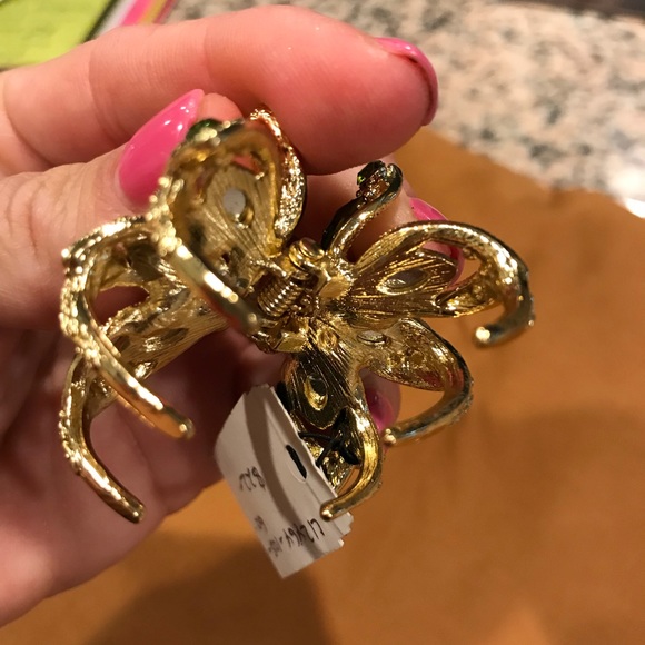 L. Erickson Hair Clip - Picture 4 of 6